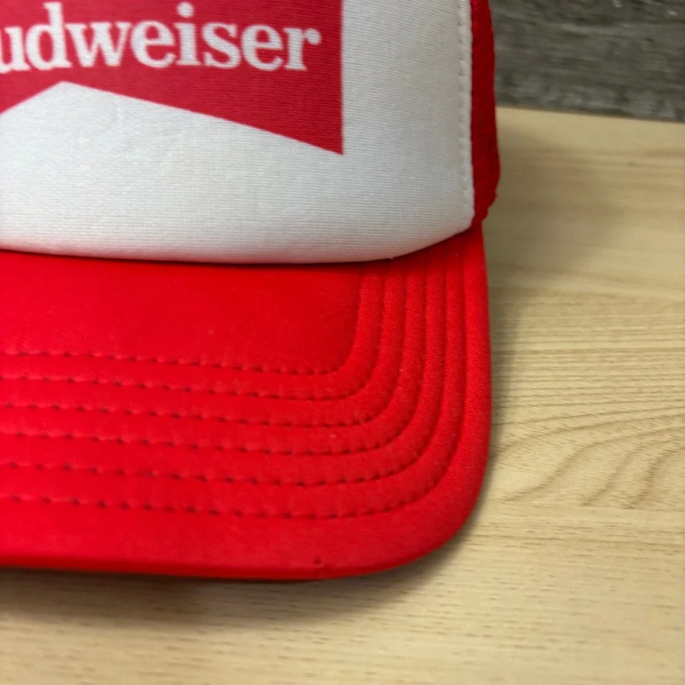 Budweiser Hat Cap Snapback‎ Red White Trucker Beer Brewing Adjustable